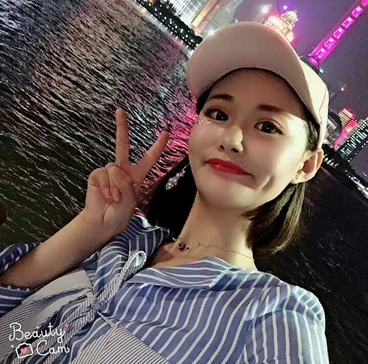 谢颖儿的第一张照片--南充相亲服务中心