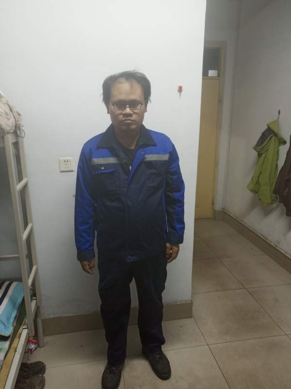 黄俊的第一张照片--南充相亲服务中心