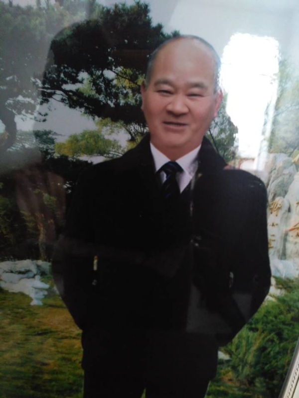 老方丈的第一张照片--南充相亲服务中心