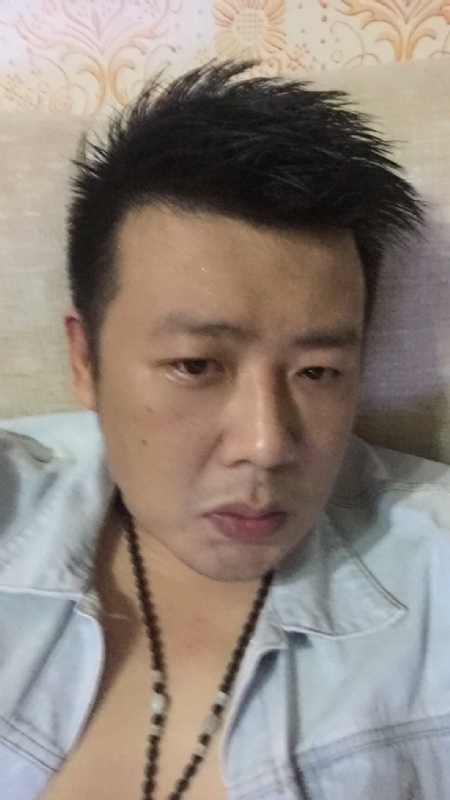 沐浴阳光的第一张照片--南充相亲服务中心