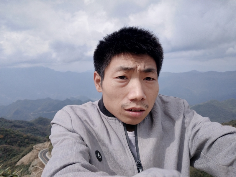 向后半生奋斗的第一张照片--南充相亲服务中心