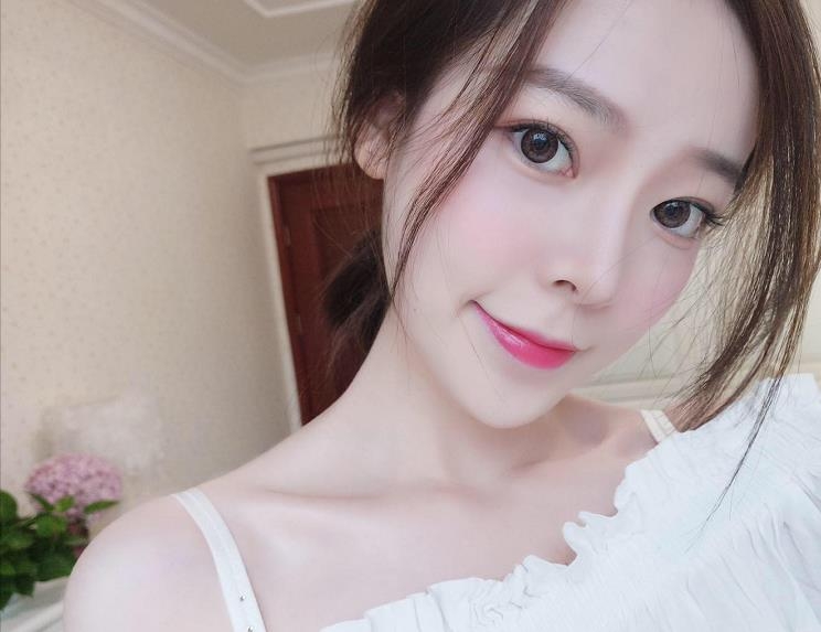 美伊i的第一张照片--南充相亲服务中心