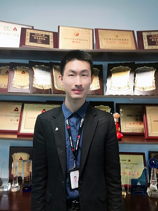 魔都青年的第一张照片--南充相亲服务中心