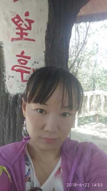 春天里的蒲谷英的第一张照片--南充相亲服务中心