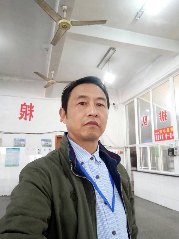 明月的第三张照片--南充相亲服务中心