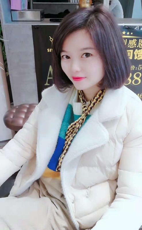 认真的雪的第一张照片--南充相亲服务中心