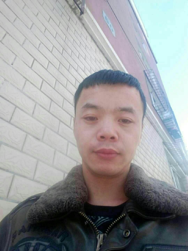 八零逅村民的第二张照片--南充相亲服务中心