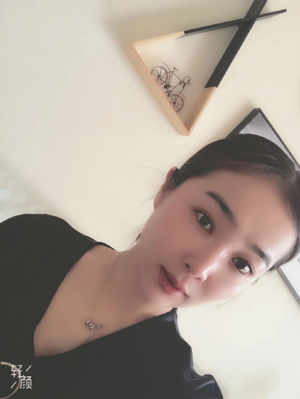相拥未来的第三张照片--南充相亲服务中心