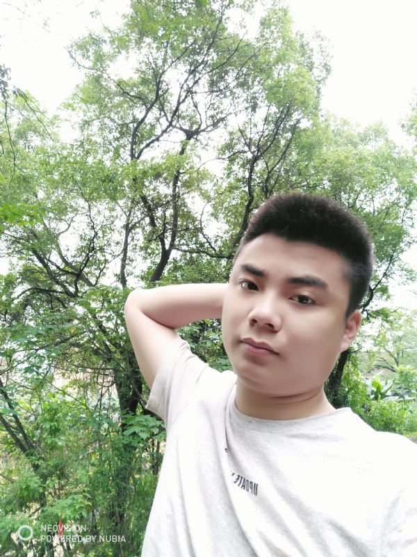 黄帅哥的第一张照片--南充相亲服务中心
