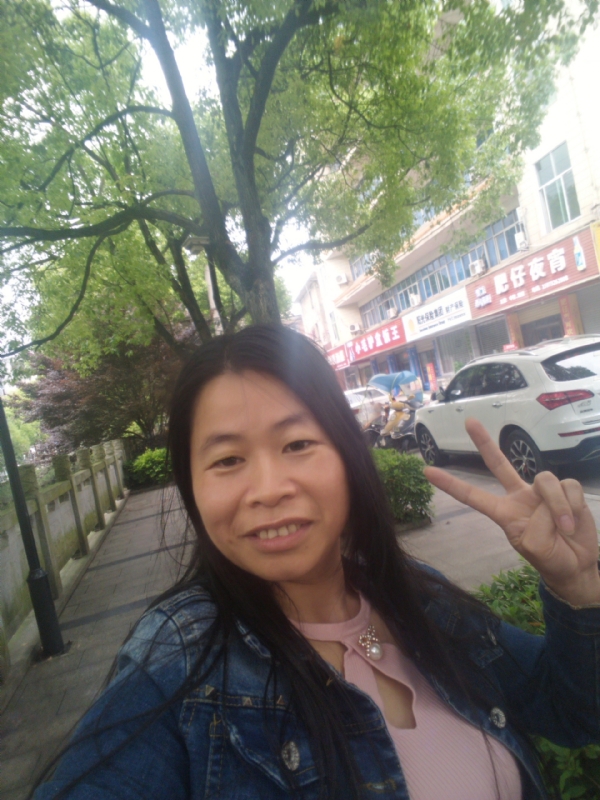 平凡的第一张照片--南充相亲服务中心