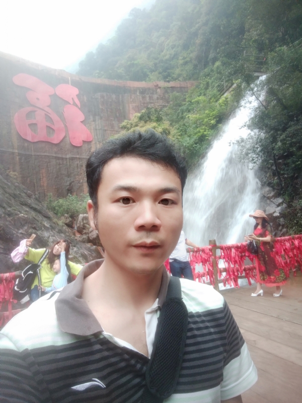 珊珊您是珊无无无妻的第一张照片--南充相亲服务中心