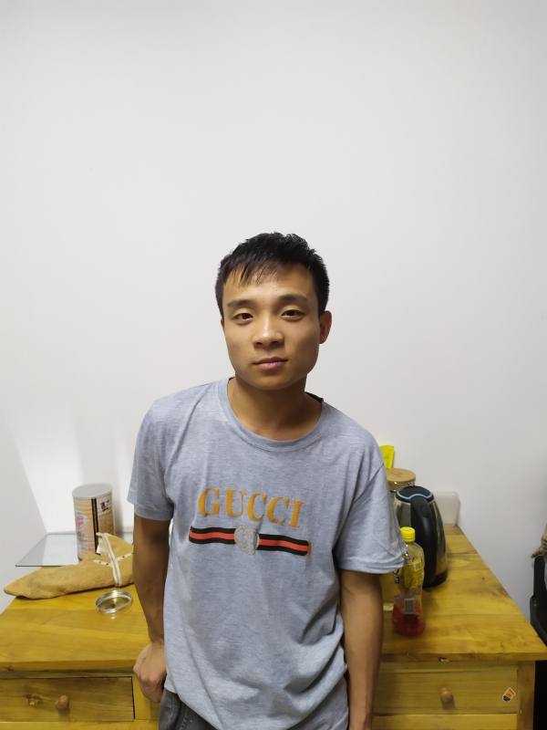 站着等你三千年的第一张照片--南充相亲服务中心