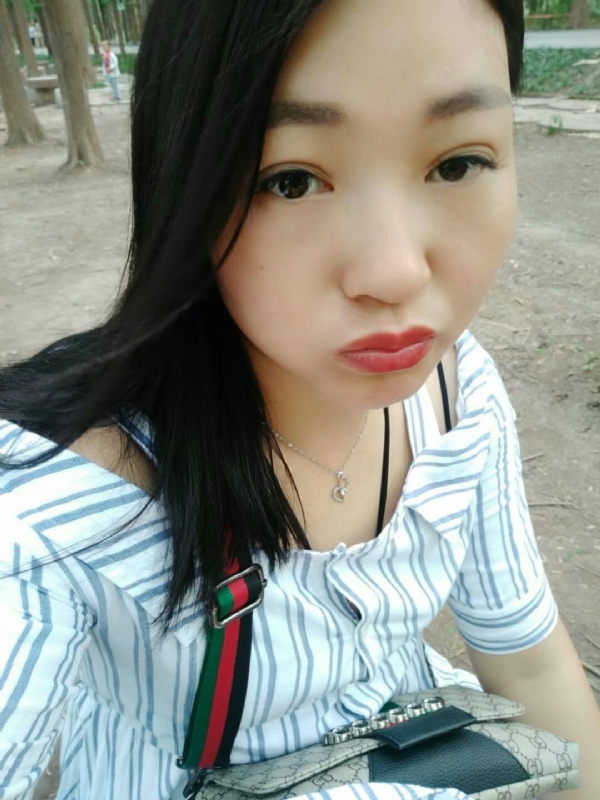小燕子的第一张照片--南充相亲服务中心