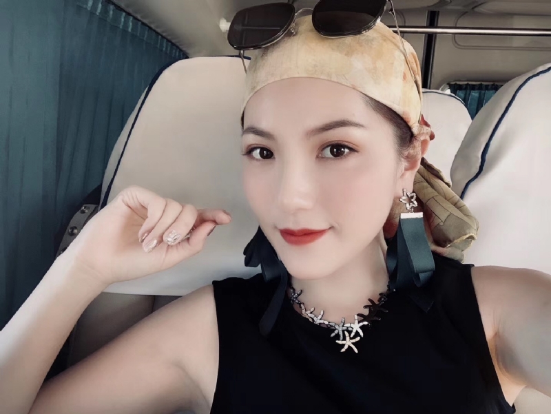 Yulili的第一张照片--南充相亲服务中心