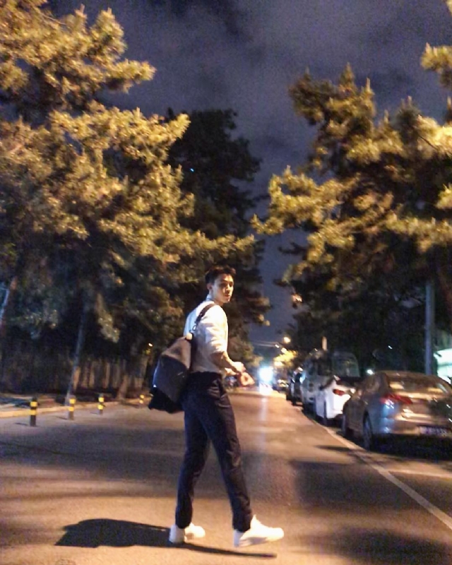 深海的第二张照片--南充相亲服务中心