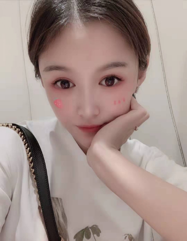 fei菲儿的第一张照片--南充相亲服务中心