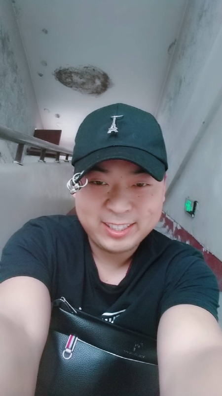 前世今生的爱的第一张照片--南充相亲服务中心