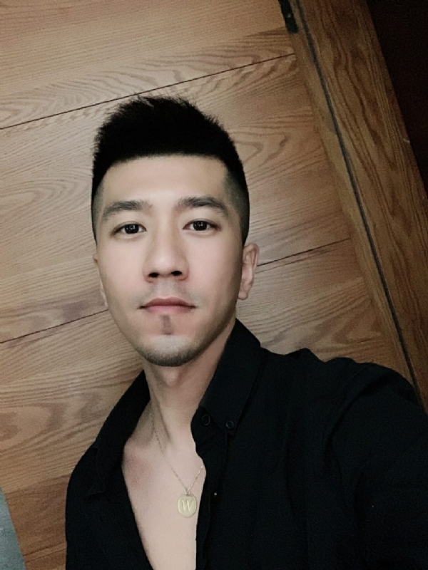 佳佳的第一张照片--南充相亲服务中心