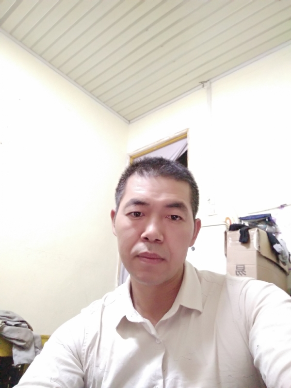 为伊消得人憔悴的第一张照片--南充相亲服务中心