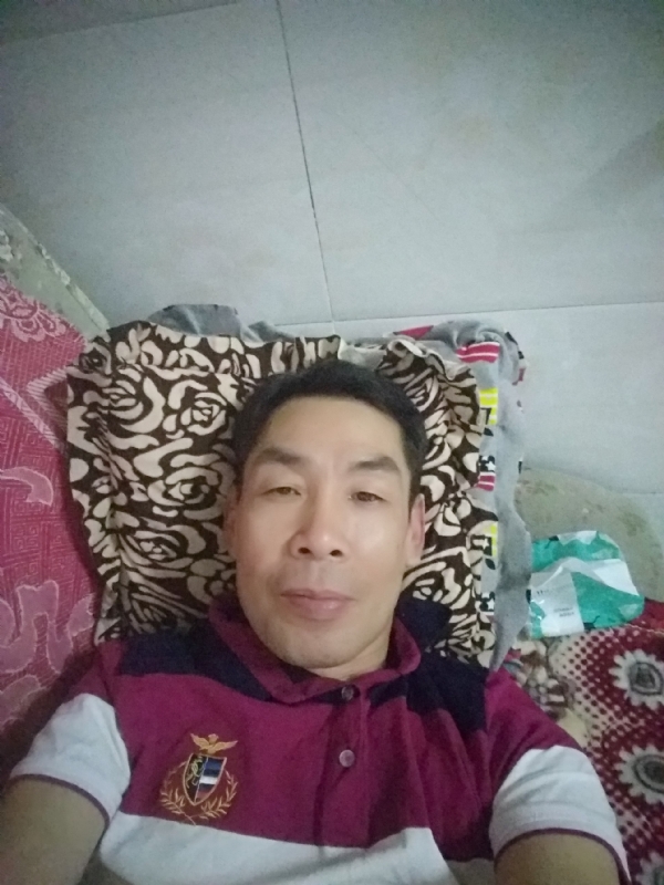 随缘的第一张照片--南充相亲服务中心