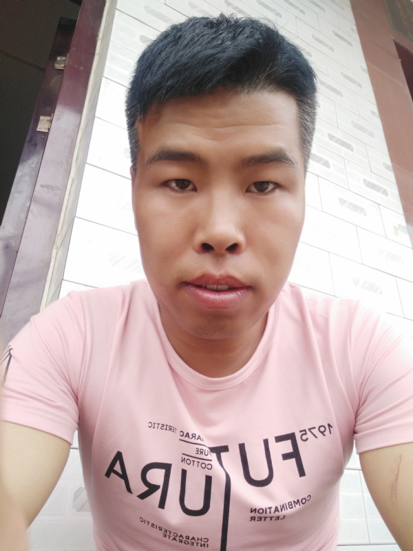 守护爱情的第一张照片--南充相亲服务中心