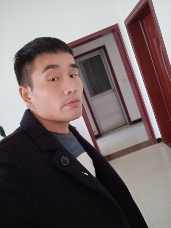 醒醒吧兄弟的第一张照片--南充相亲服务中心
