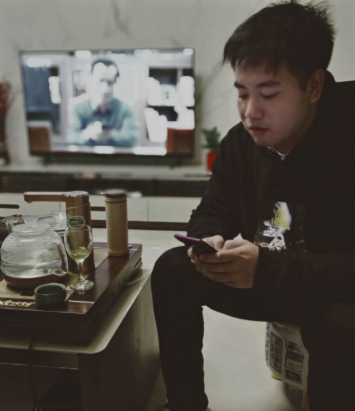 嗯今年能脱单吗的第一张照片--南充相亲服务中心