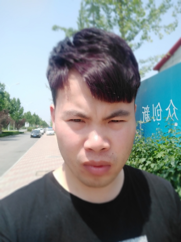 迷迭无情的第一张照片--南充相亲服务中心