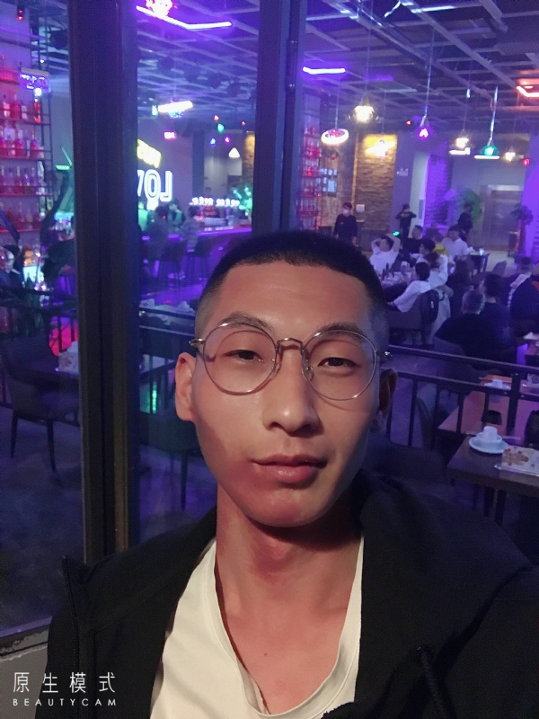 东北小伙的第一张照片--南充相亲服务中心
