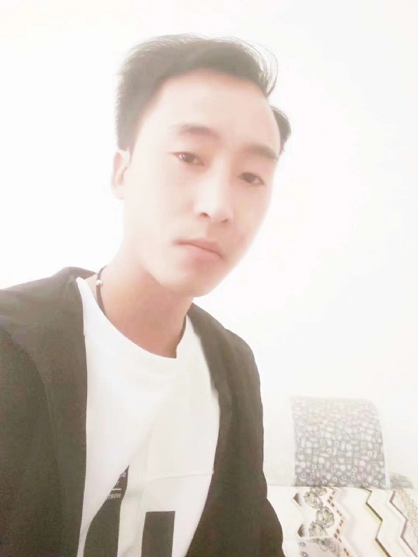 萧艺的第一张照片--南充相亲服务中心