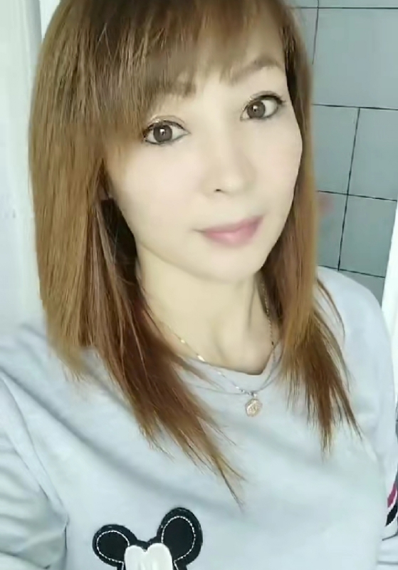魅力白玲的第一张照片--南充相亲服务中心