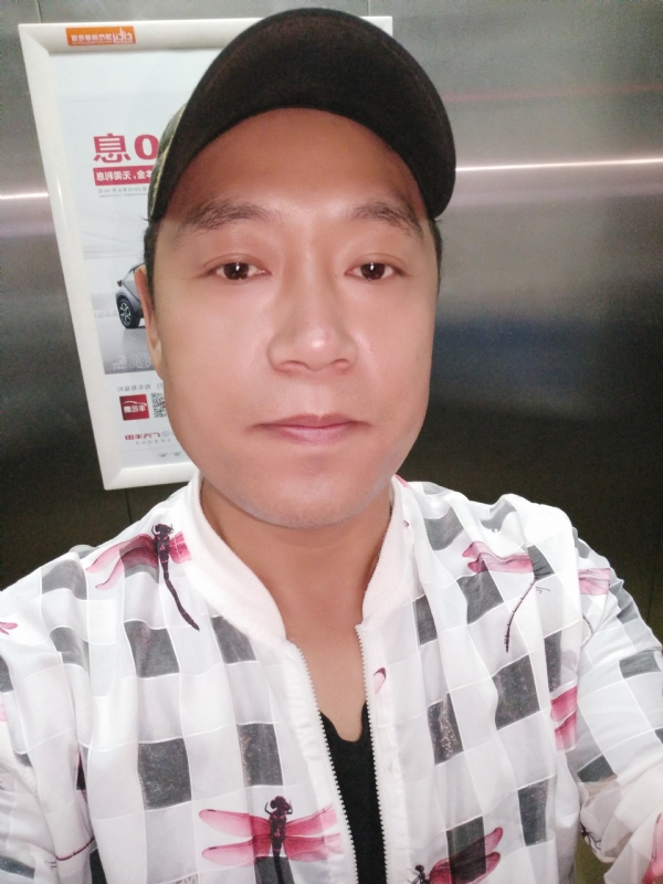 hainy的第一张照片--南充相亲服务中心