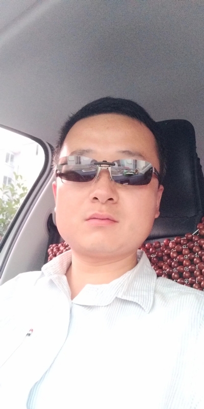 痛苦的单身狗的第二张照片--南充相亲服务中心
