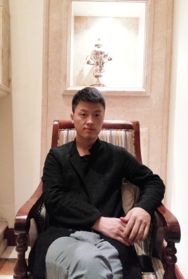 制片人杨亚林的第二张照片--南充相亲服务中心