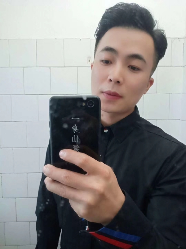 画地为牢的第一张照片--南充相亲服务中心