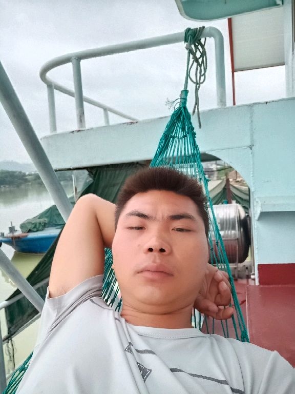 小哥哥的第一张照片--南充相亲服务中心