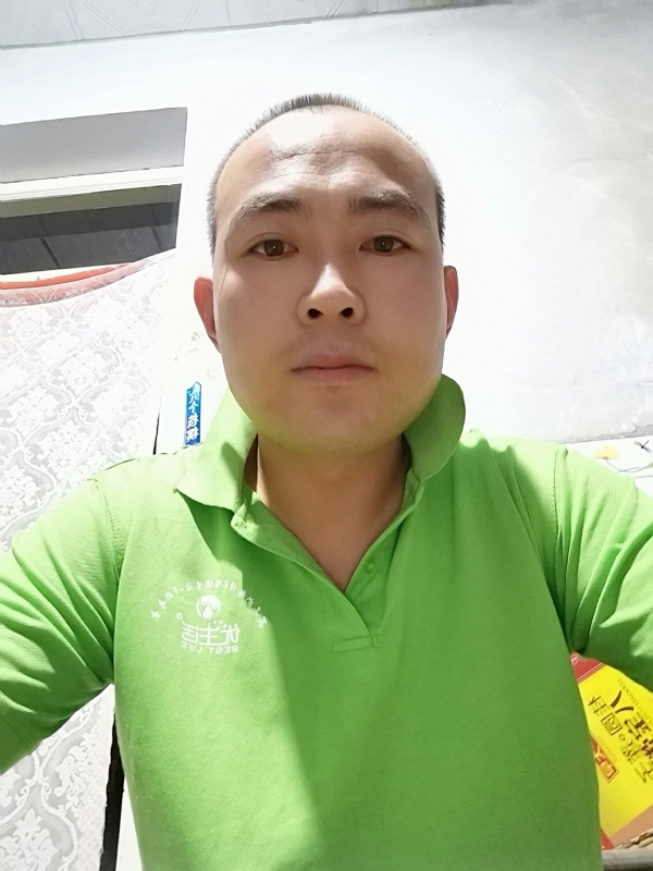 东海龙王的第三张照片--南充相亲服务中心