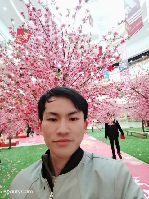单身一人的第二张照片--南充相亲服务中心