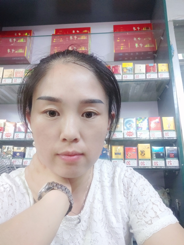 睿智的第二张照片--南充相亲服务中心