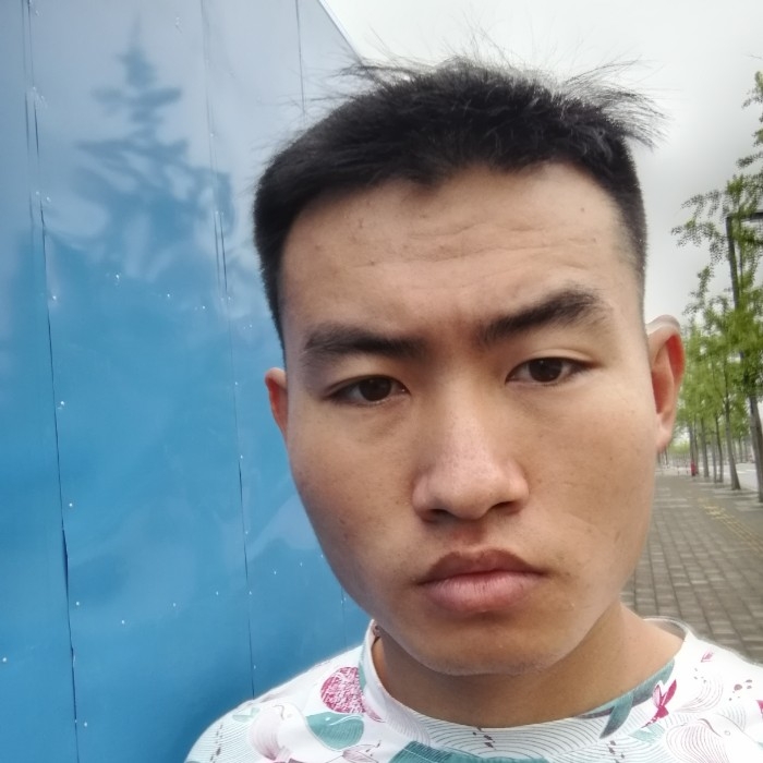 爱一个哦的第一张照片--南充相亲服务中心