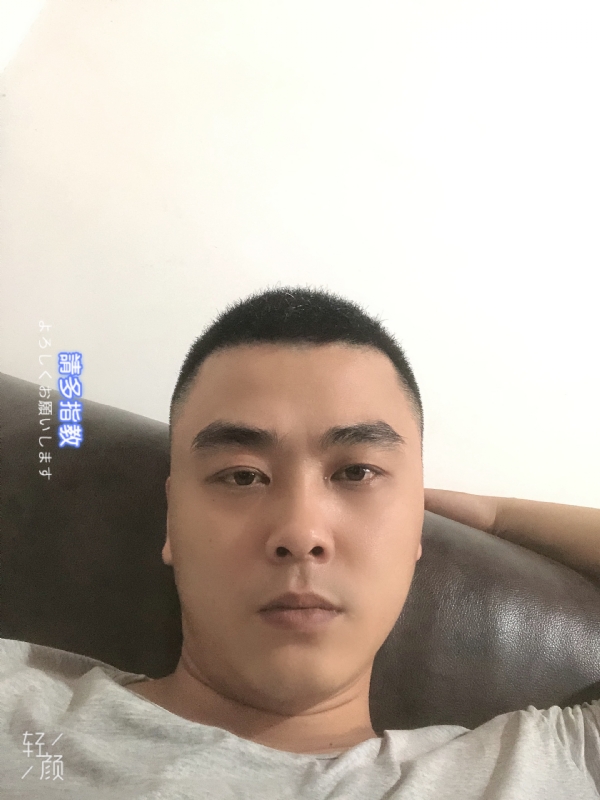 草根的第一张照片--南充相亲服务中心