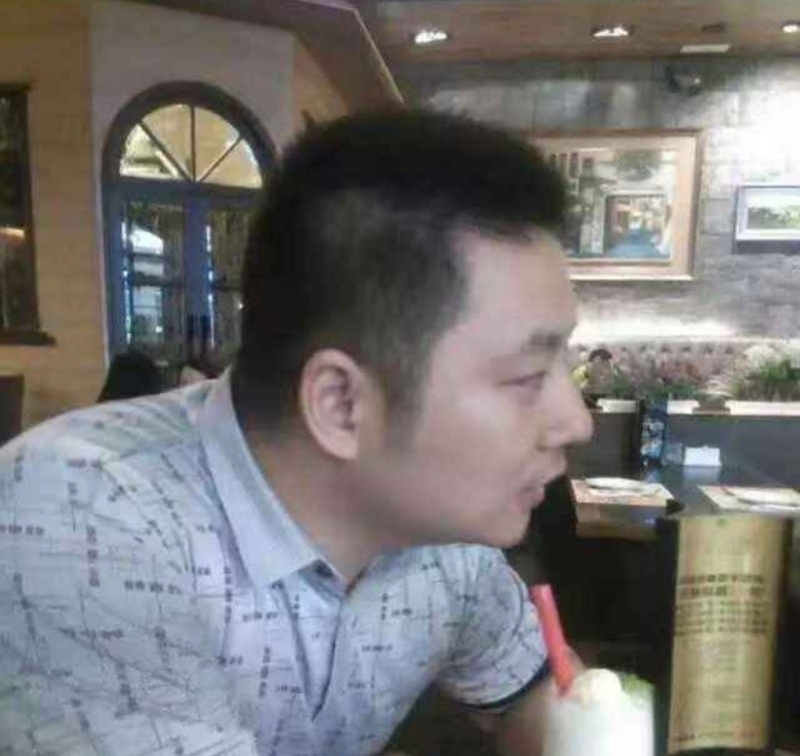 明月^清风的第二张照片--南充相亲服务中心