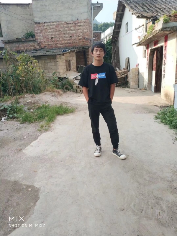 活活该的第一张照片--南充相亲服务中心