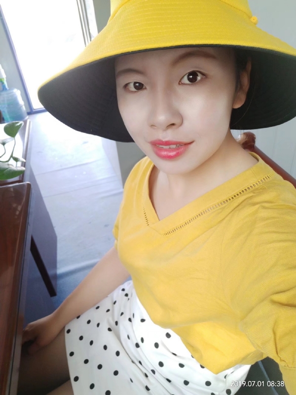 依若萱的第一张照片--南充相亲服务中心