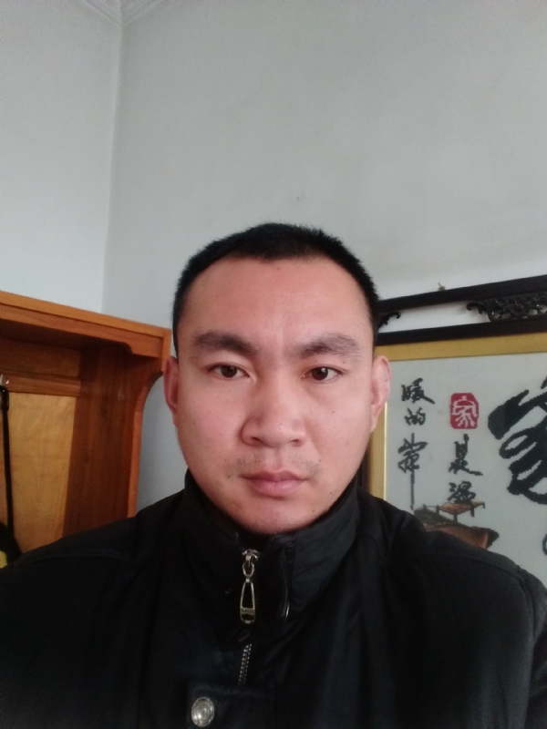 一江春水的第三张照片--南充相亲服务中心