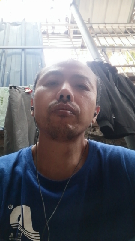 平的第一张照片--南充相亲服务中心