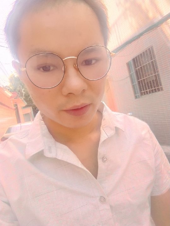 楠呐的第四张照片--南充相亲服务中心