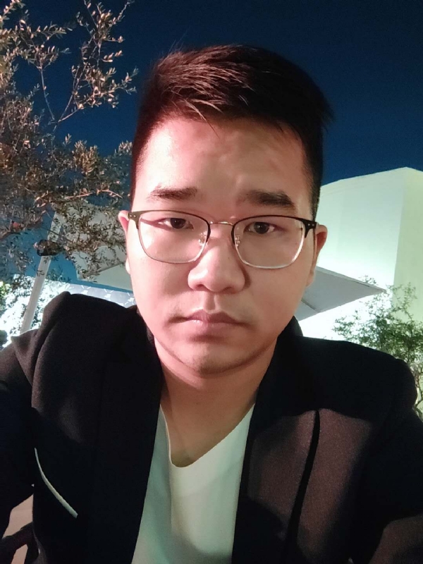 在路上的第一张照片--南充相亲服务中心