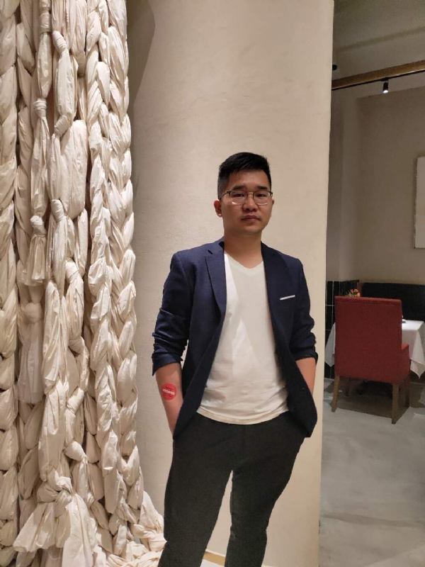 在路上的第二张照片--南充相亲服务中心