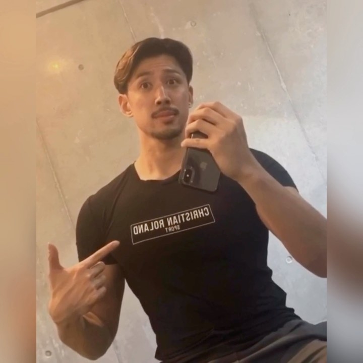 迎风而上的第一张照片--南充相亲服务中心